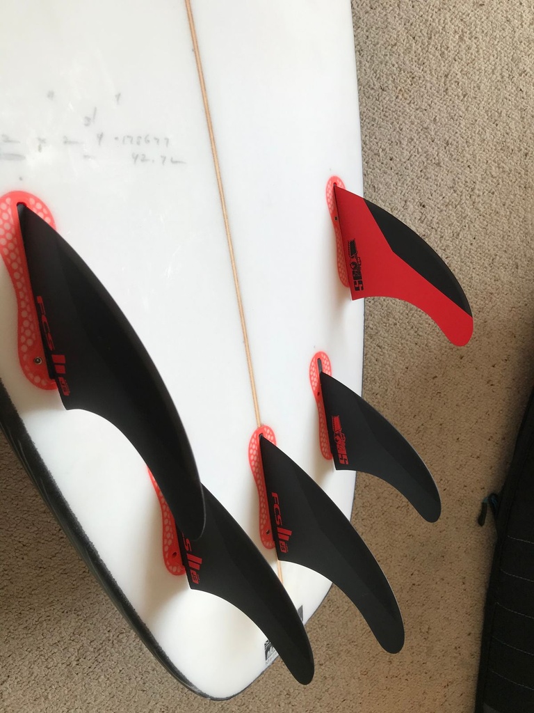 FINS II JS PC TRI-QUAD RET SET