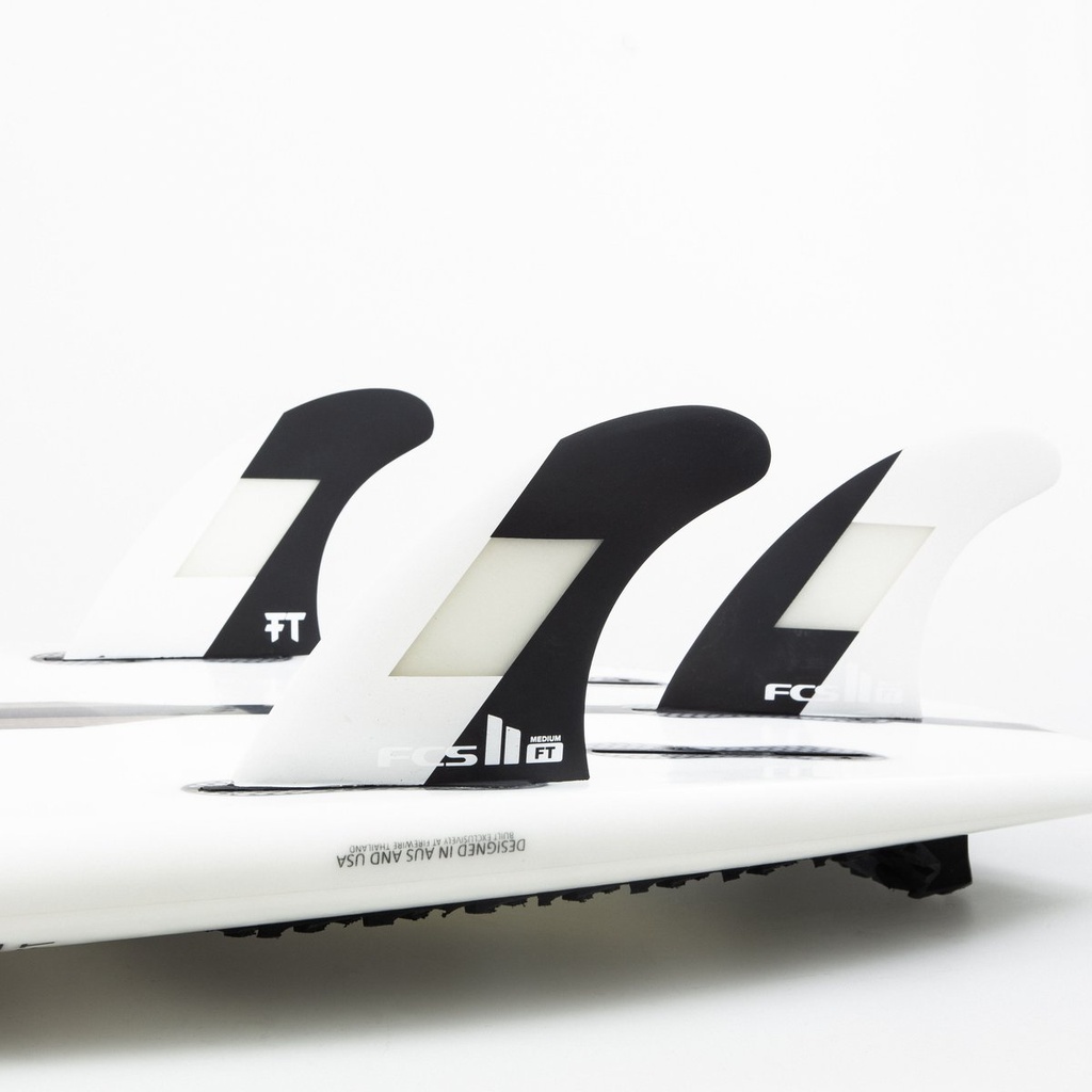 FCS II FT PC MEDIUM OFF WHITE/BLACK TRI RETAIL FINS