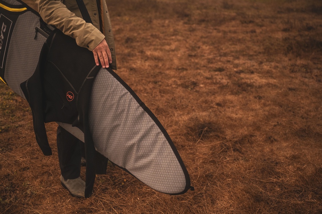 MISSION SURFBOARD BAG THRUSTER