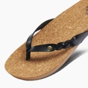 CUSHION COURT TWIST