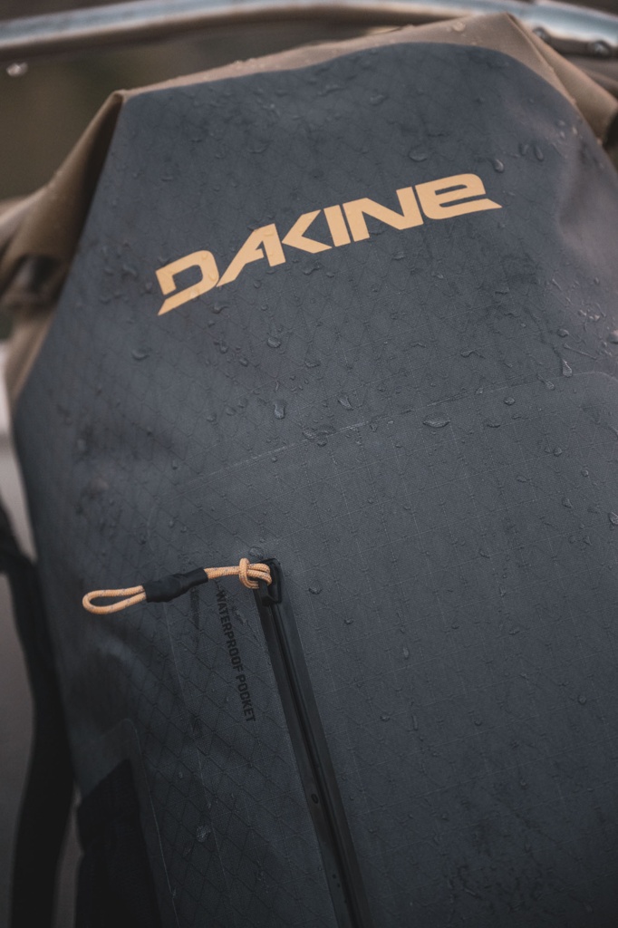 CYCLONE LT WET/DRY ROLLTOP PACK 30L