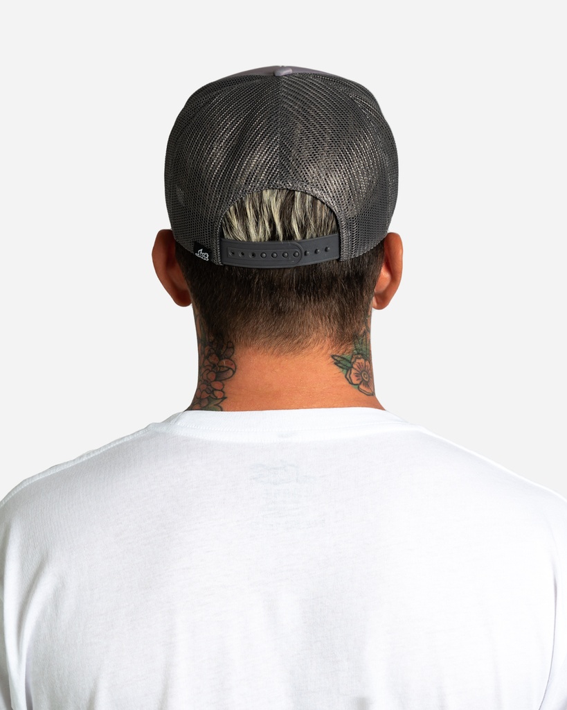 BLUR TRUCKER